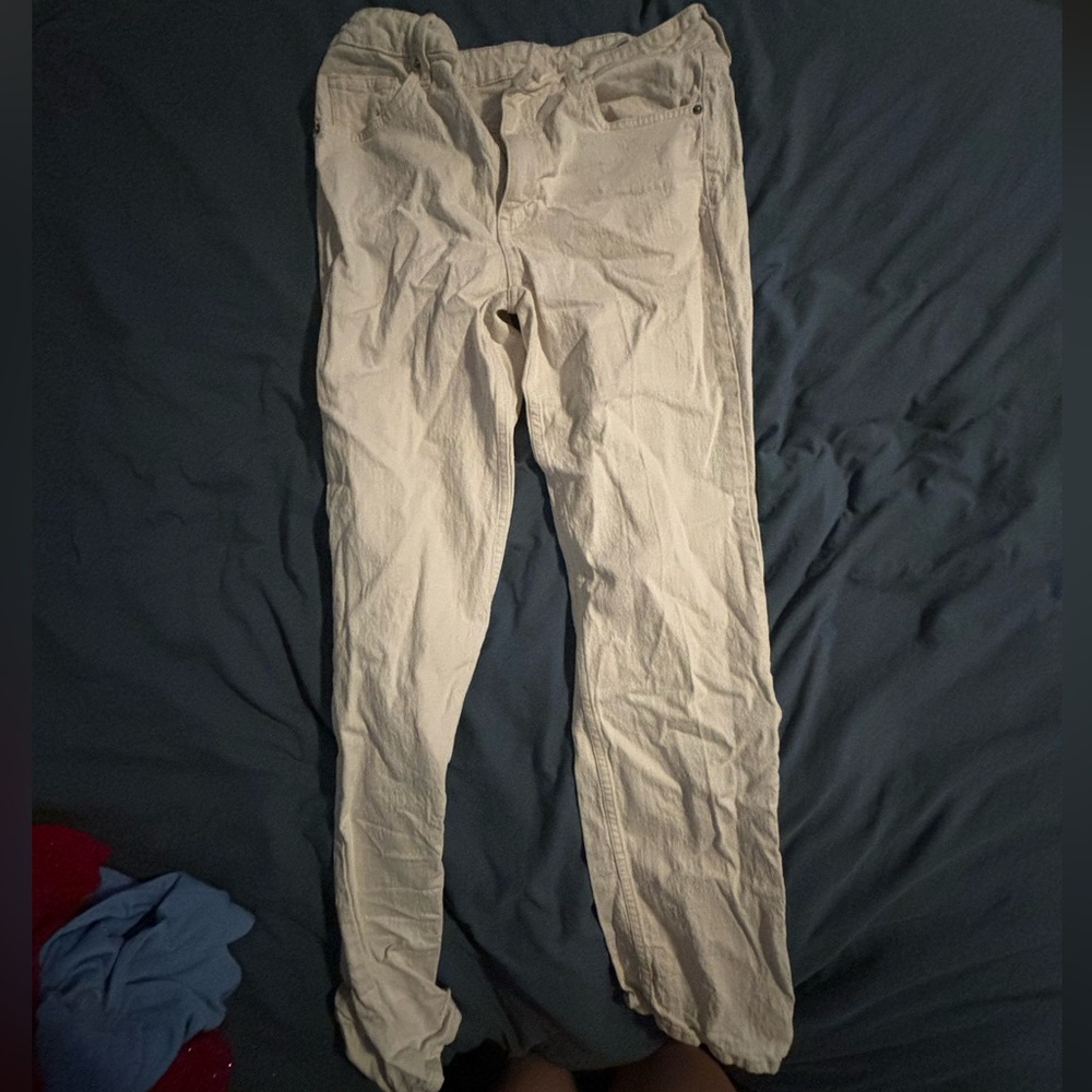 White Jeans